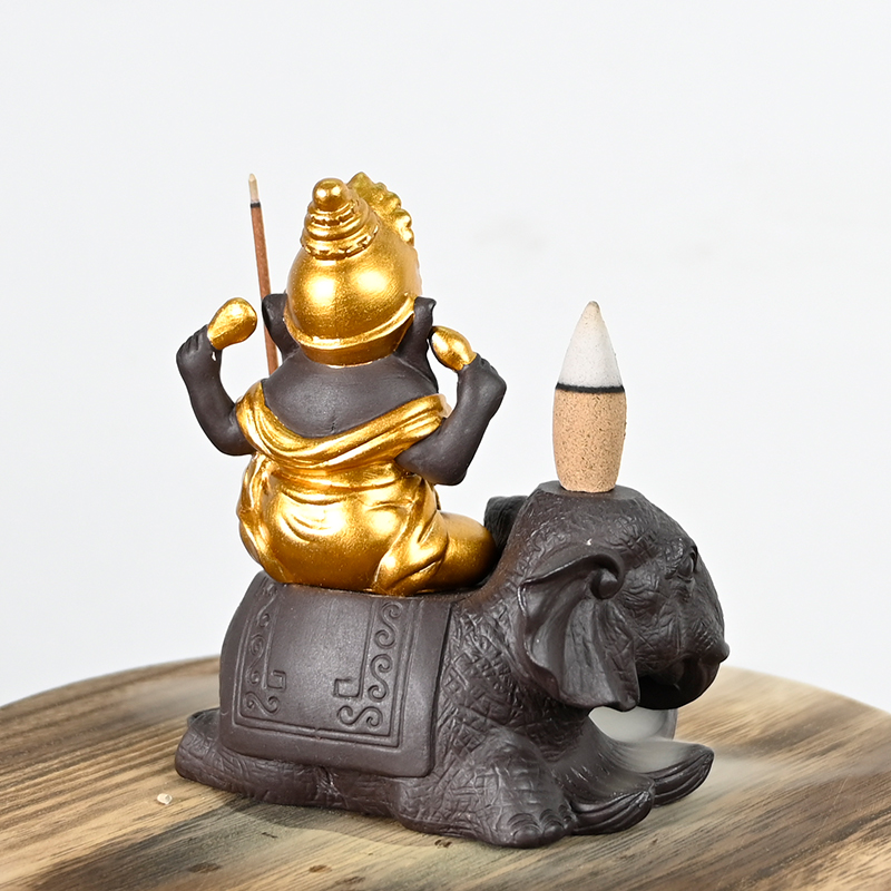 Cerámica Ganesha se sienta en la cascada de elefante con el quemador de incienso de cerámica de cerámica de cerámica