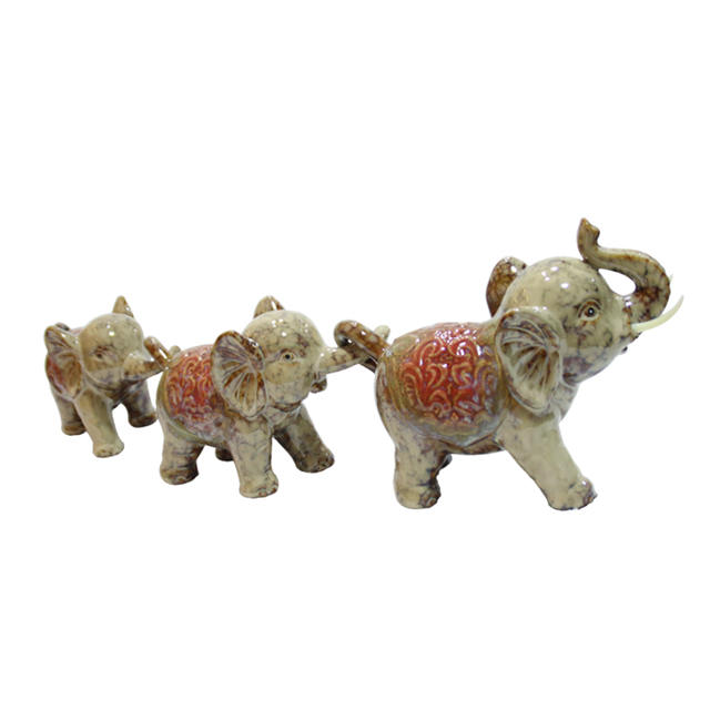 Animal de cerámica Elefante Decoración del hogar Muebles Elefante con dos pequeños elefantes Estatua de cerámica elefante