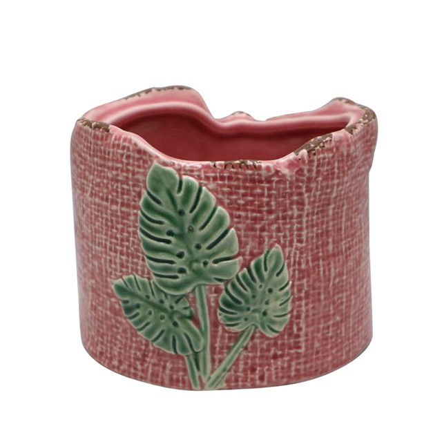 Maceta de cerámica rosa estilo corazón